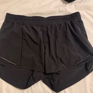 Lululemon track that shorts